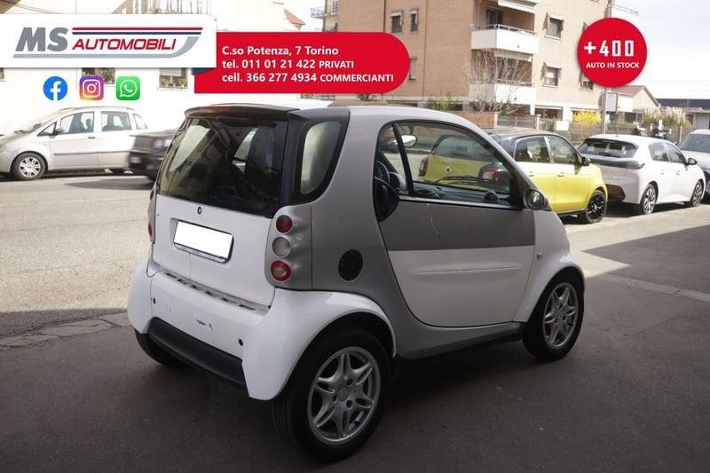 smart city coupé/cabrio smart city coupé/cabrio 600 smart & passion silverstyle 40KW ANNO 2001