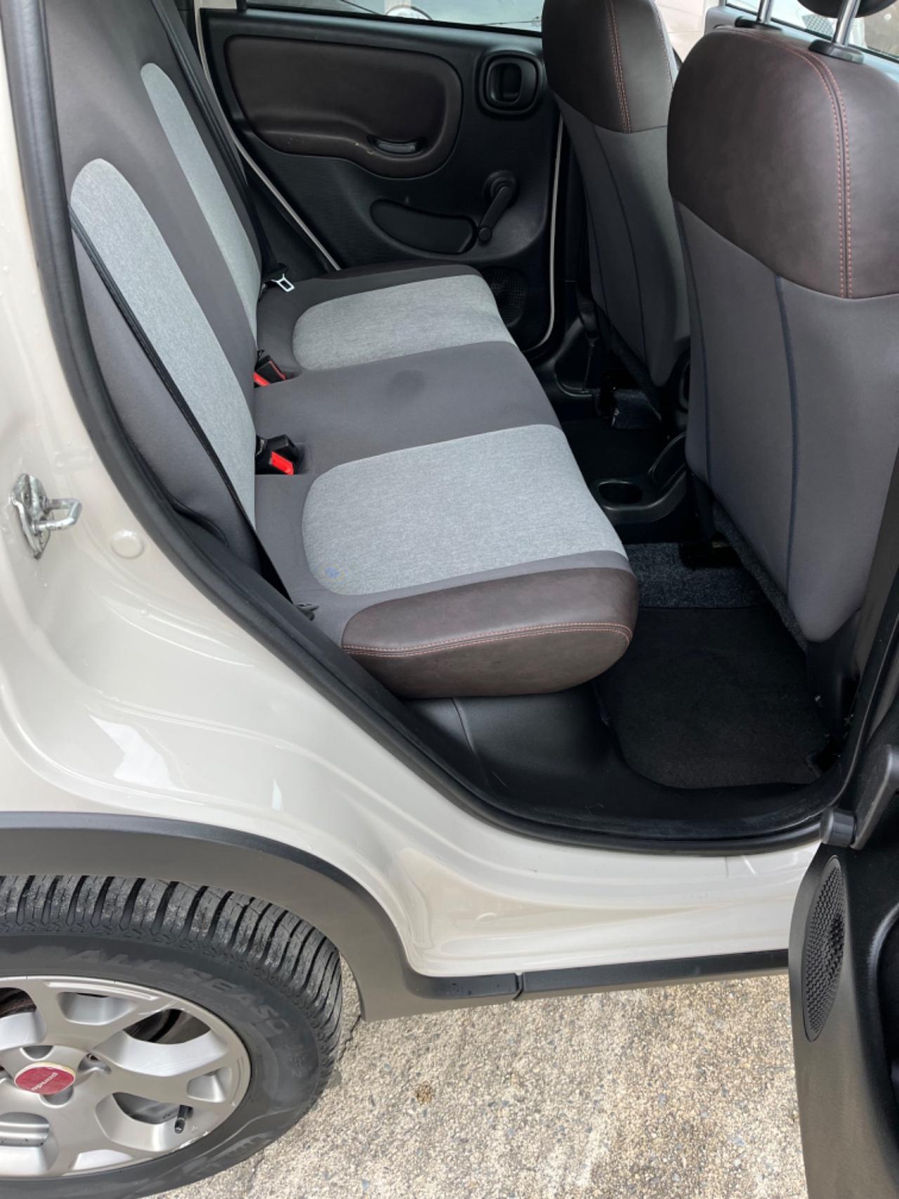 Fiat Panda Cross 1.3 MJT 80 CvS&S 4x4