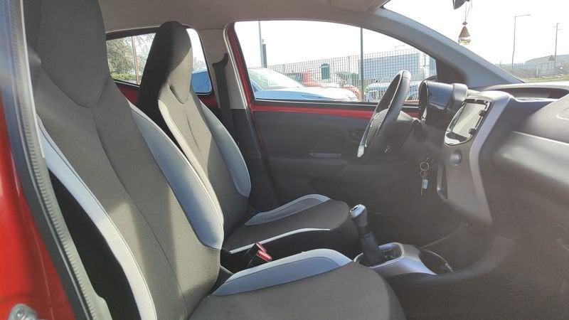 Toyota Aygo Aygo 1.0 VVT-i 69 CV 5 porte x-play