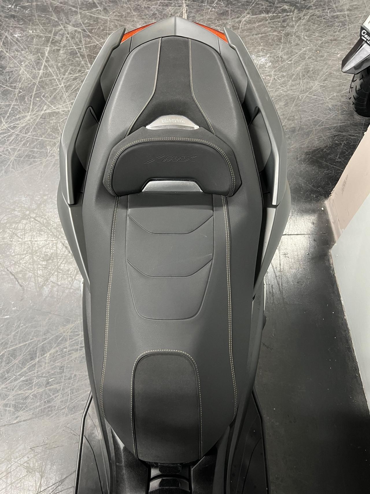 Yamaha X-Max 300 Tech max
