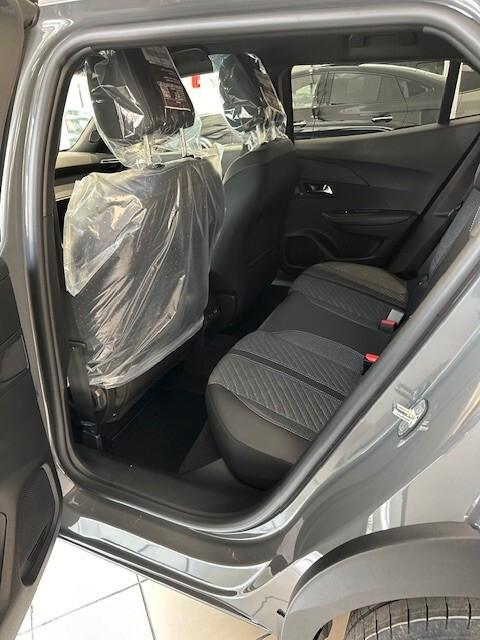 Peugeot 2008 PureTech 130 S&S EAT8 Allure