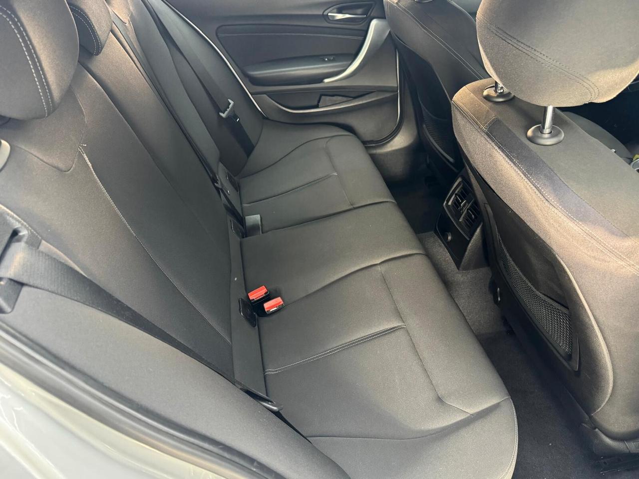 BMW 118d Sport 2.0 143Cv 5p. - Diesel