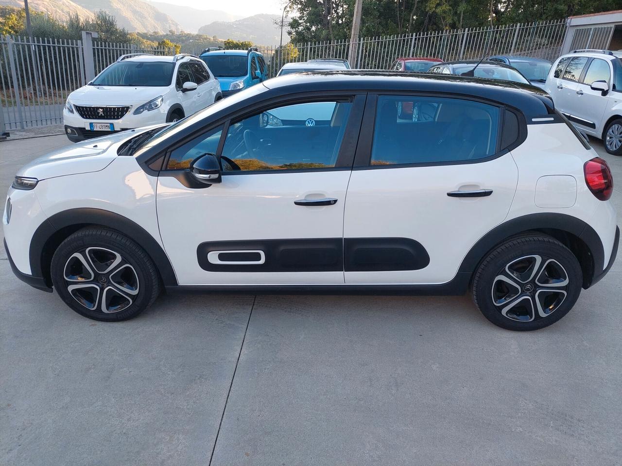 Citroen C3 BlueHDi 100CV S&S Shine 2022 6marce