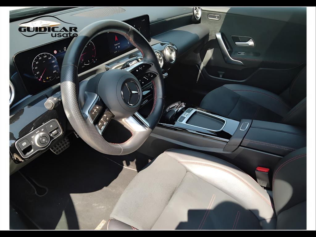 Mercedes-Benz Classe A - W177 2023 - A 180 d AMG Line Advanced Plus auto