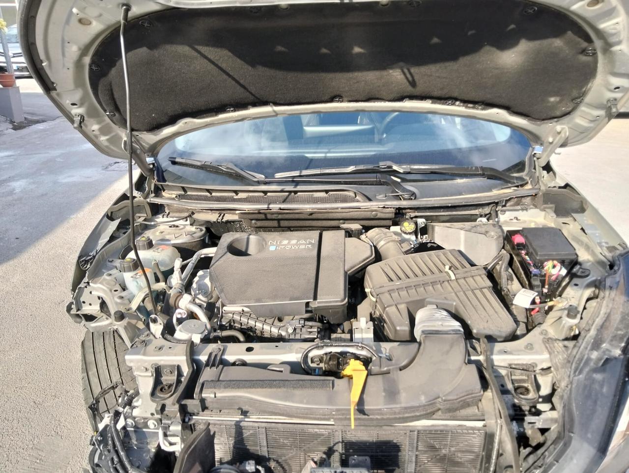 Nissan Qashqai e-Power N-Connecta 2023 SINISTRATO