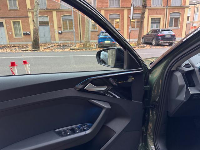 AUDI A1 Allstreet 30 TFSI S tronic Ident. Contrast