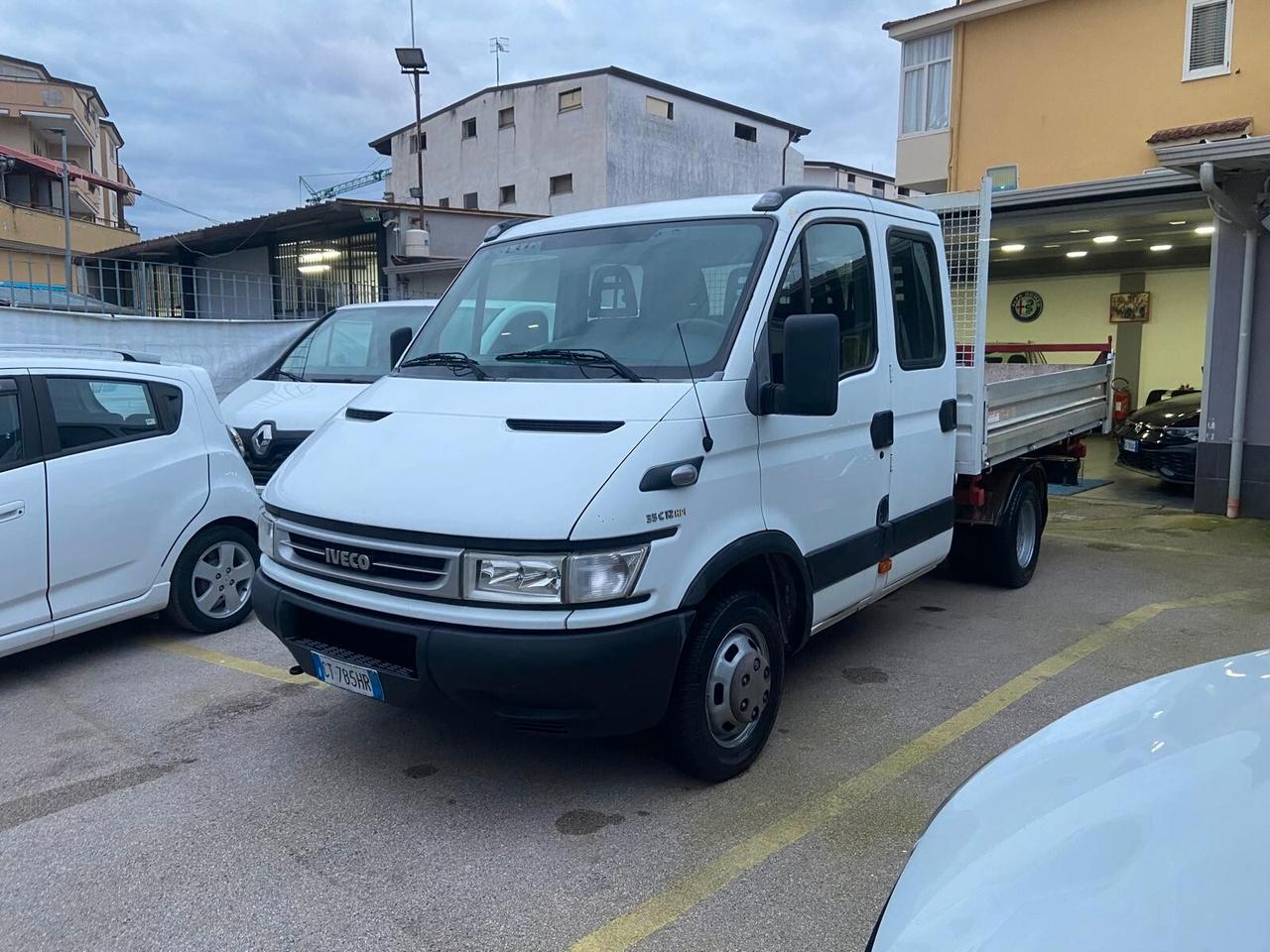 Iveco Daily 35 C 12 Ribaltabile Usato poco Cabina Perfetta