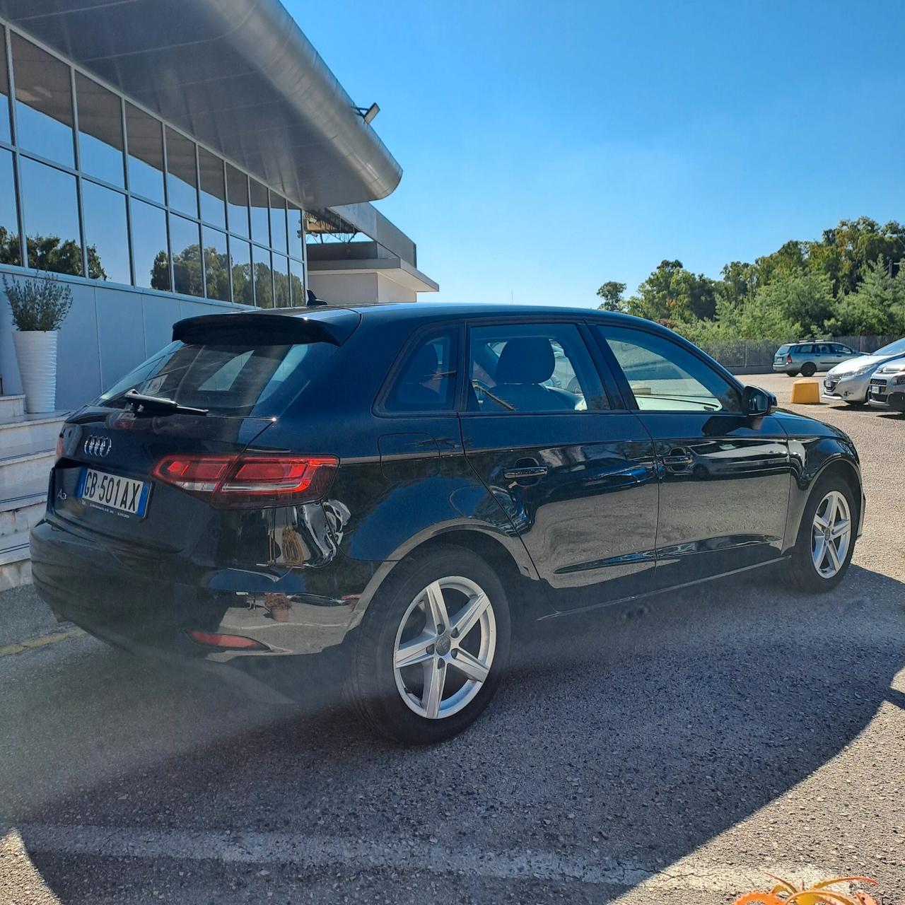 Audi A3 Sportback 2.0 Tdi 150 Cv S-Tronic Business