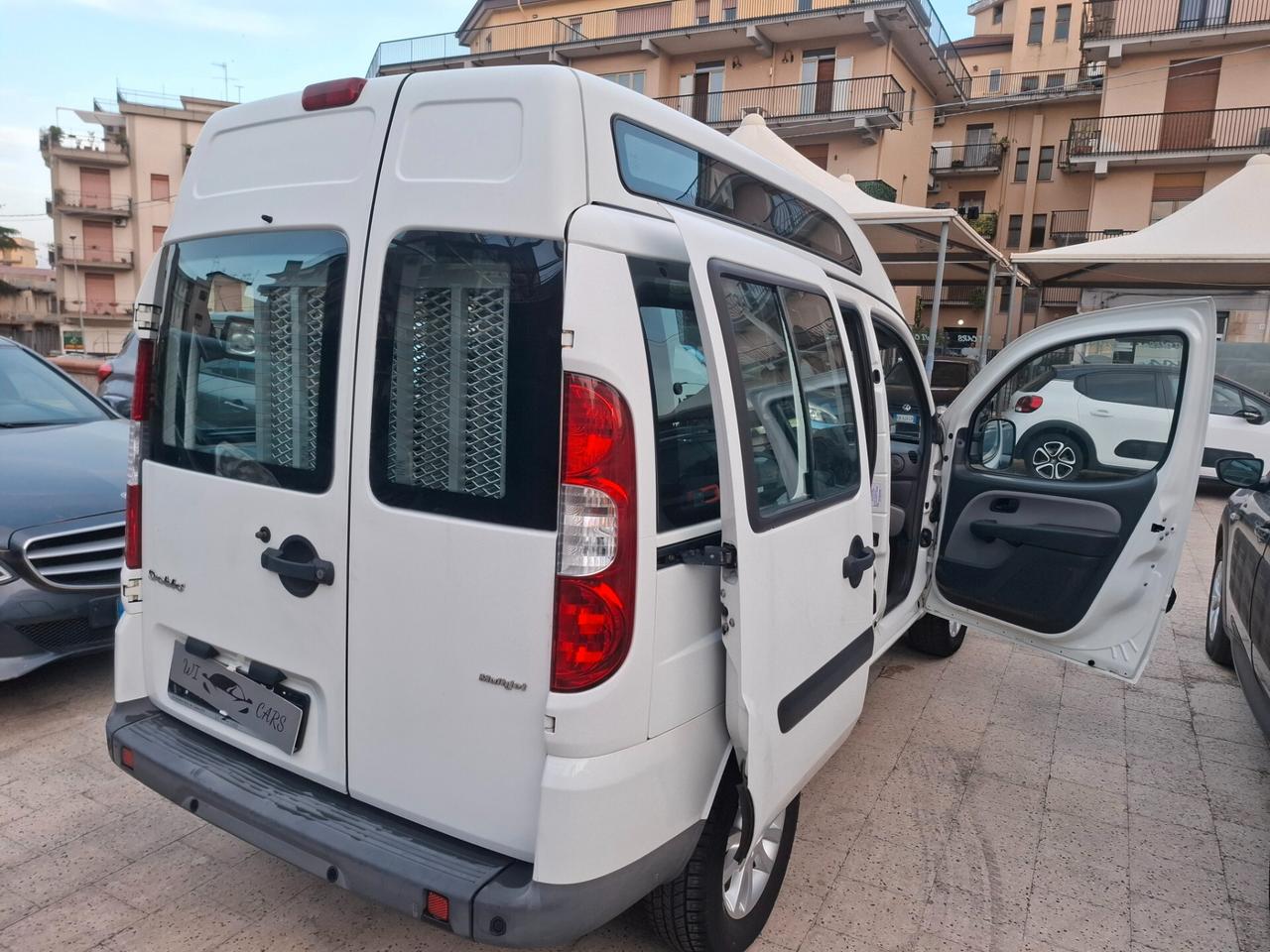 Fiat Doblò - 1.9 JTD RAMPA DISABILE