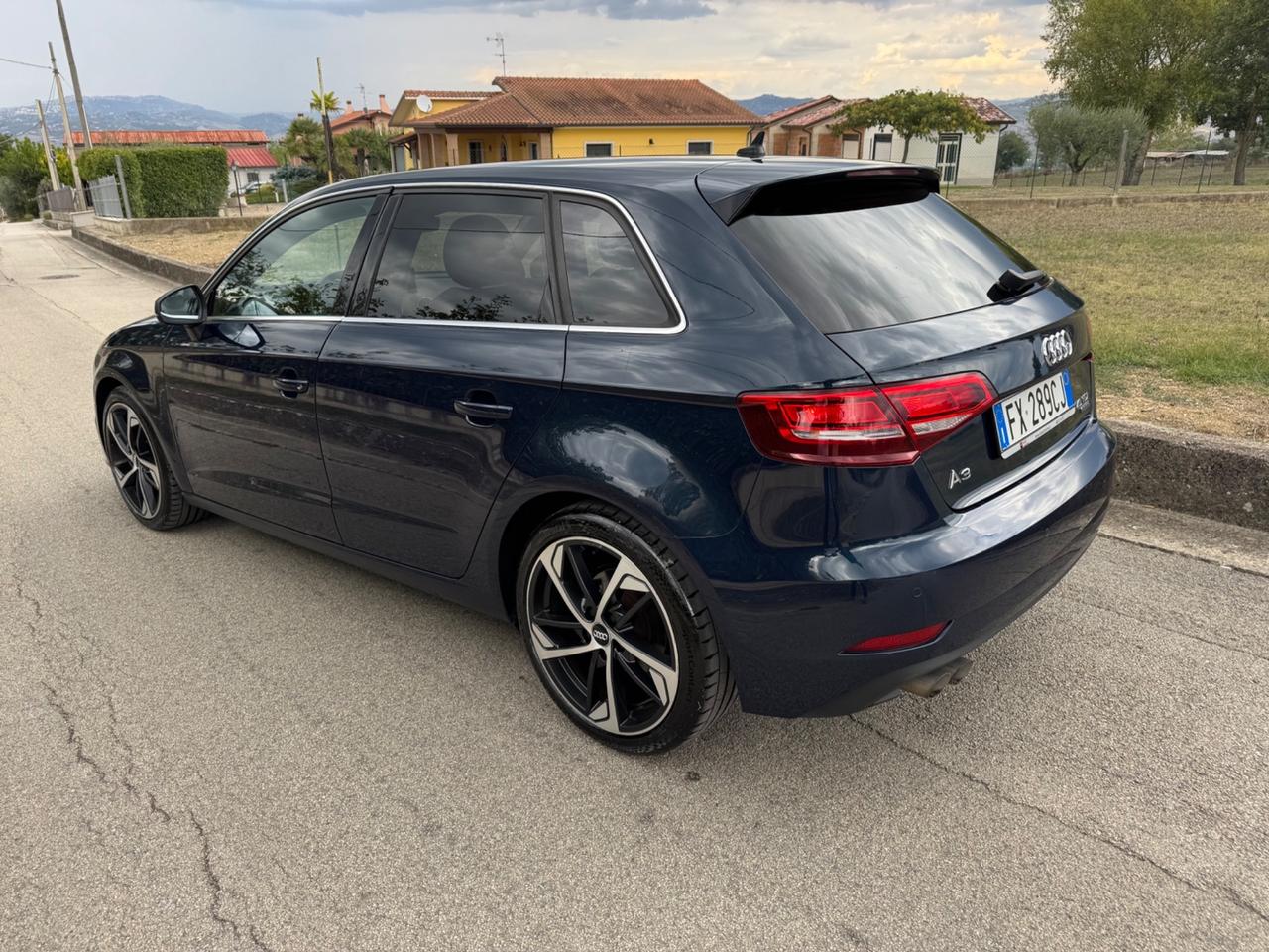 Audi A3 SPB 40 TDI quattro S tronic Sport