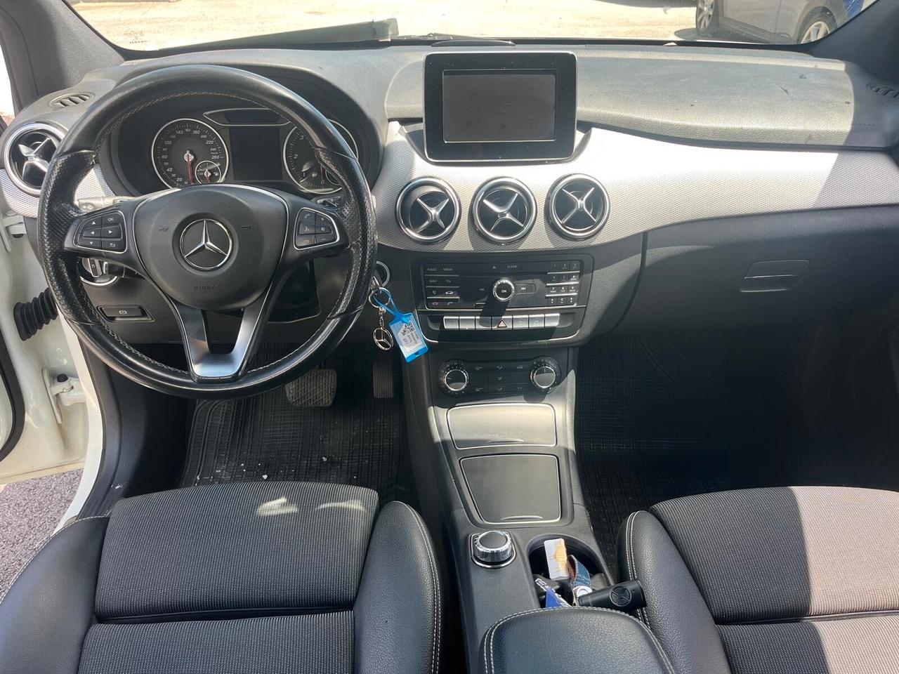 Mercedes-benz B 180 d Automatic Premium