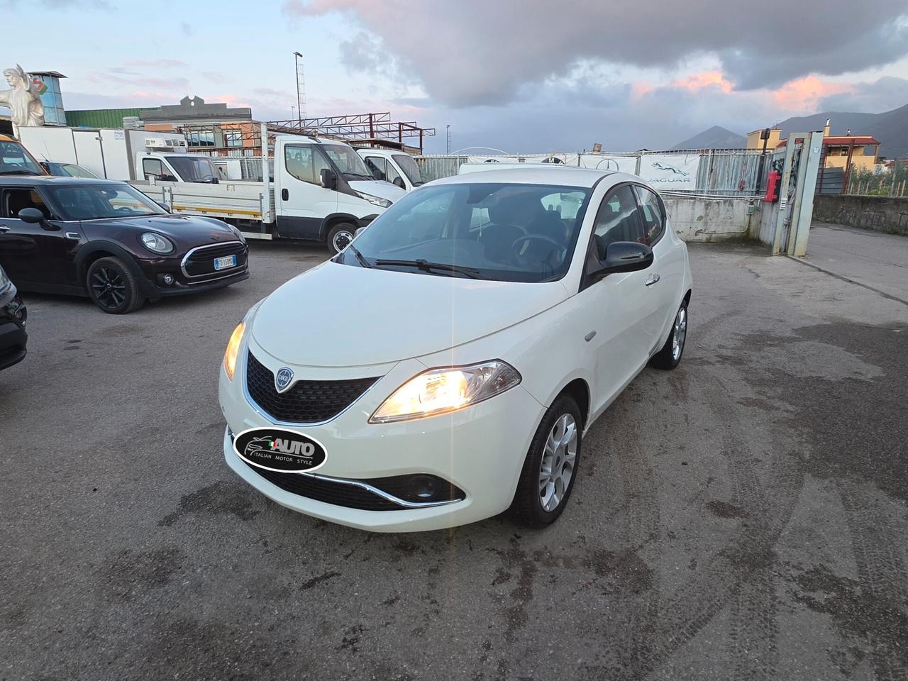 Lancia Ypsilon 1.3 MJT 16V 95 CV 5 porte S&S Platinum
