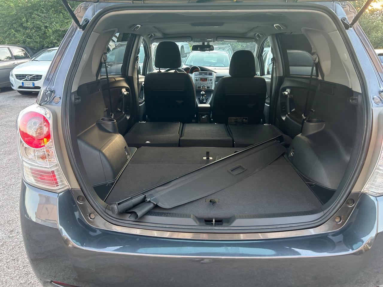 Toyota Verso 2.0 D tetto panoramico Euro5