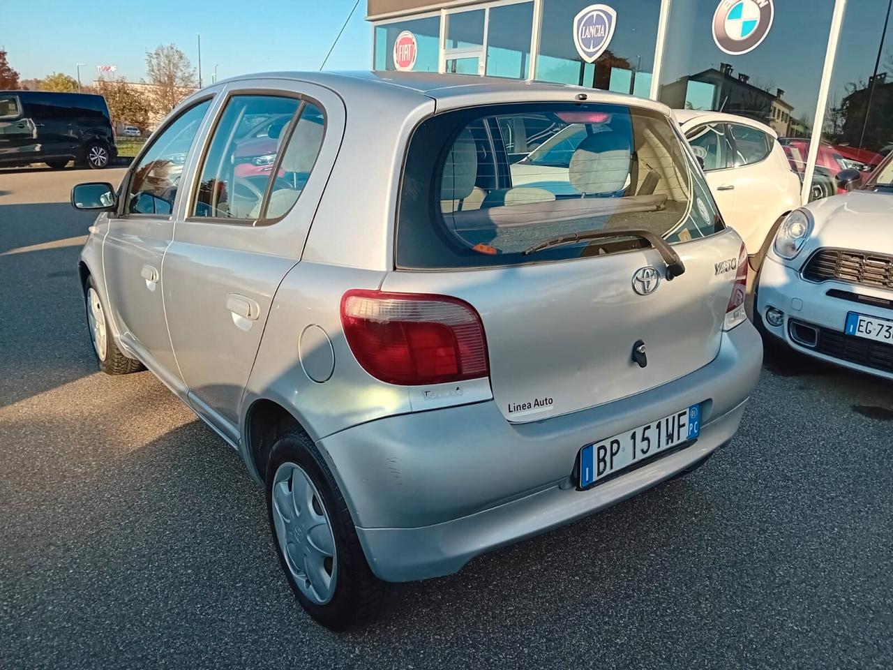 Toyota Yaris 5p 1.0 OK NEOPATENTATI