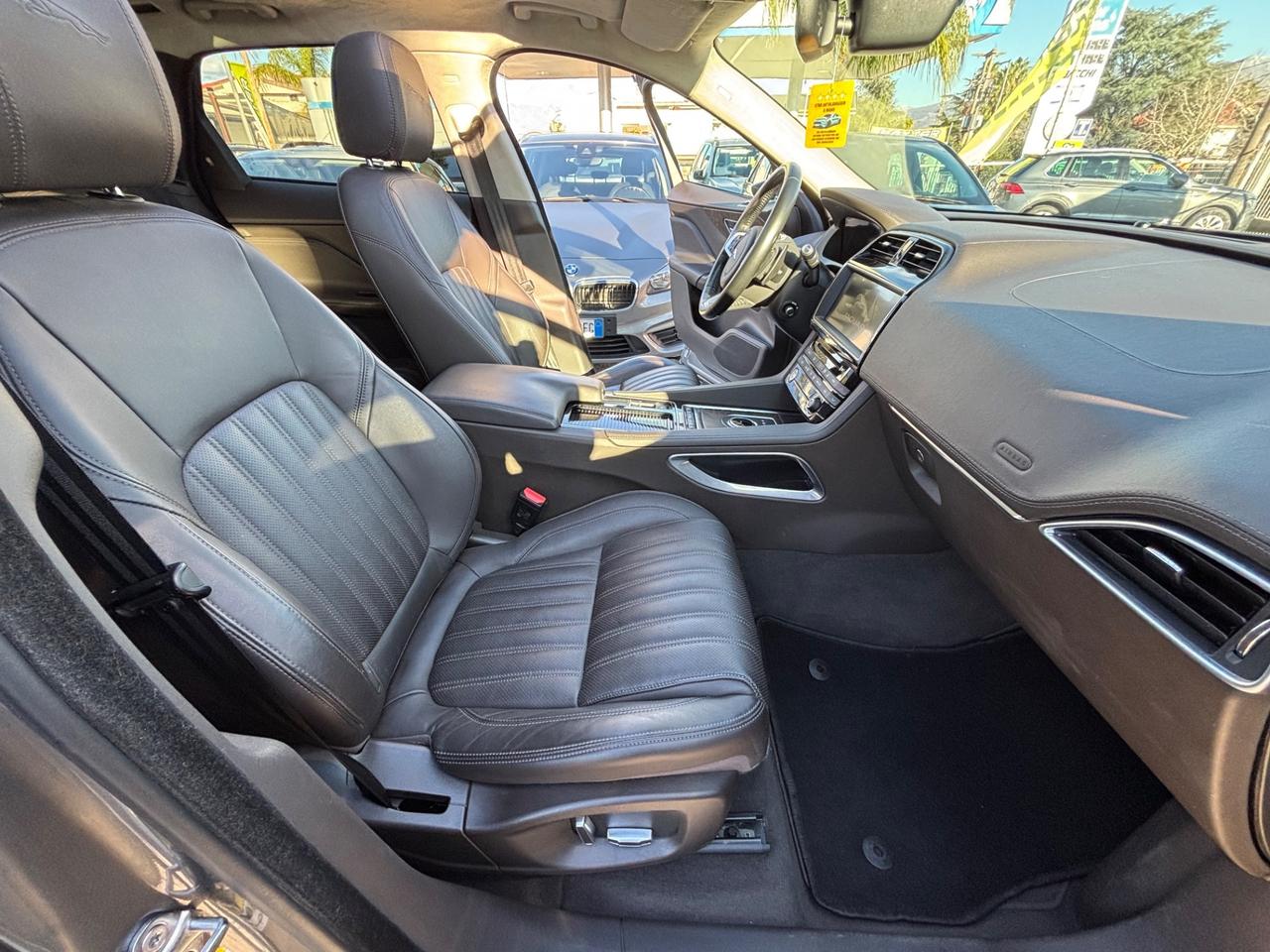 JAGUAR F-PACE 2.0 D 240CV TETTO APRIBILE FULL