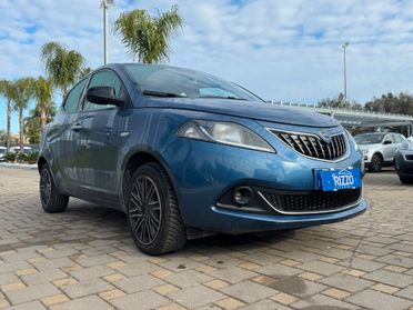 Lancia Ypsilon 1.0 FireFly 5 porte Hybryd Gold