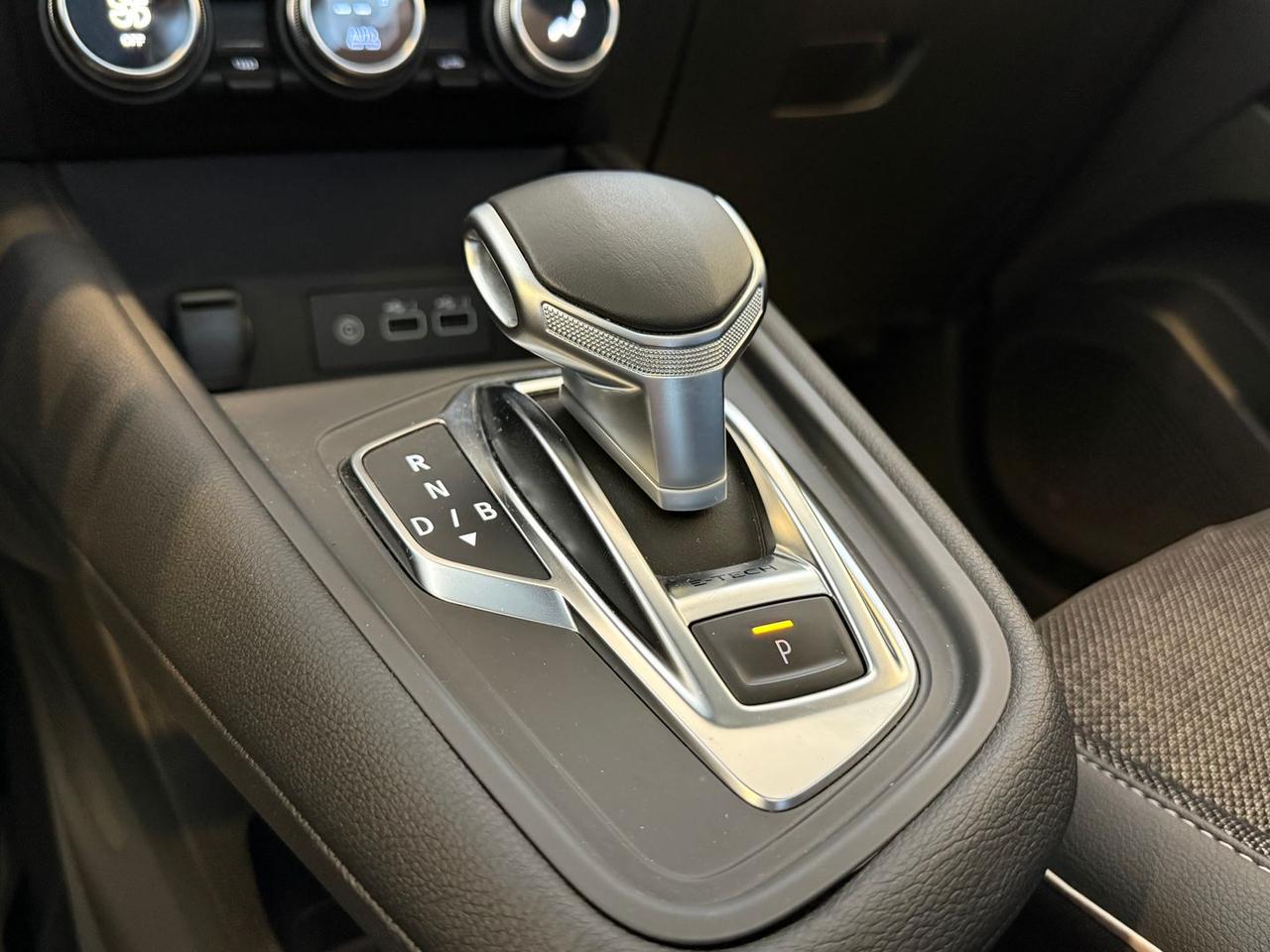 Renault Captur E-TECH 145 HEV Techno #6627