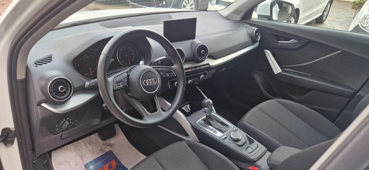 Audi Q2 30 TDI S tronic Business