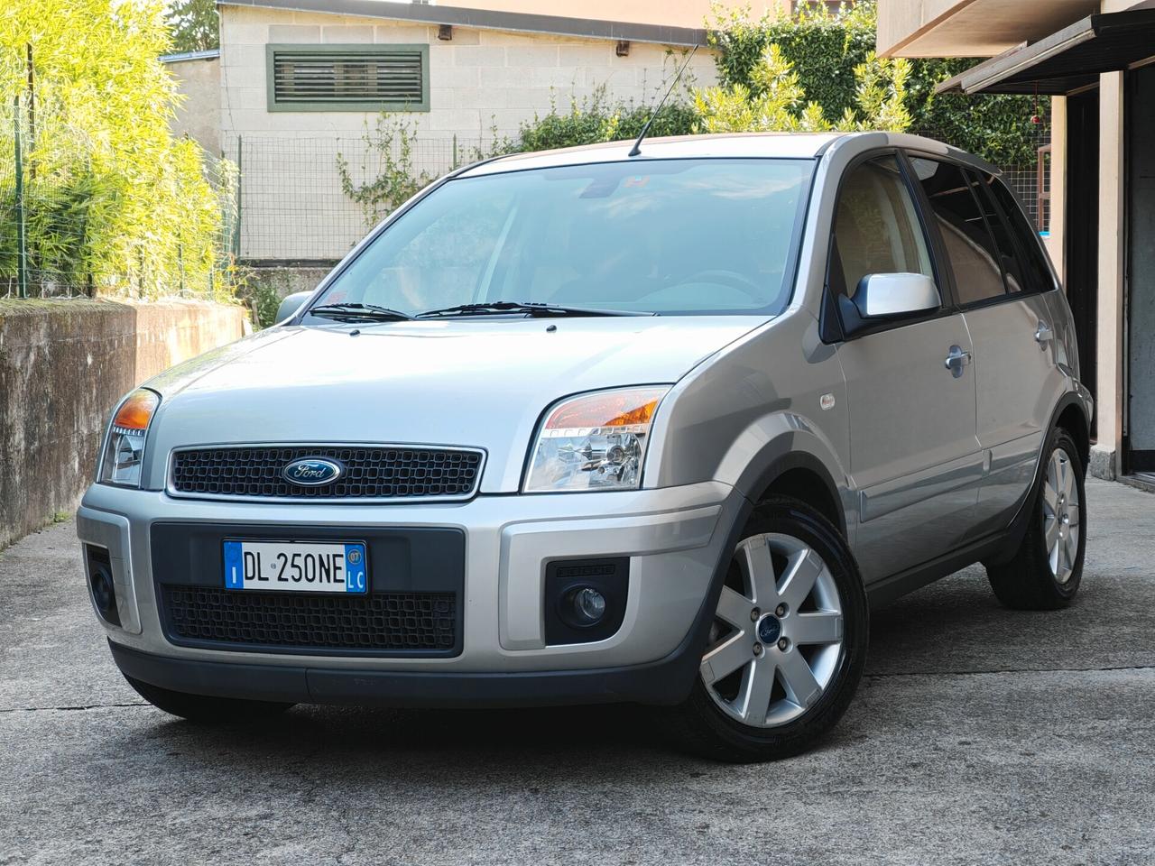 Ford Fusion 1.6 BENZINA 100cv / 74.000km / Unipro