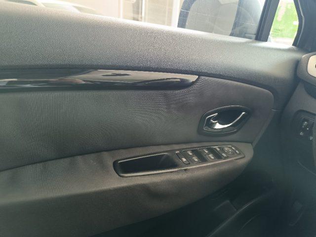 RENAULT Scenic Scénic XMod 1.5 dCi 110CV EDC