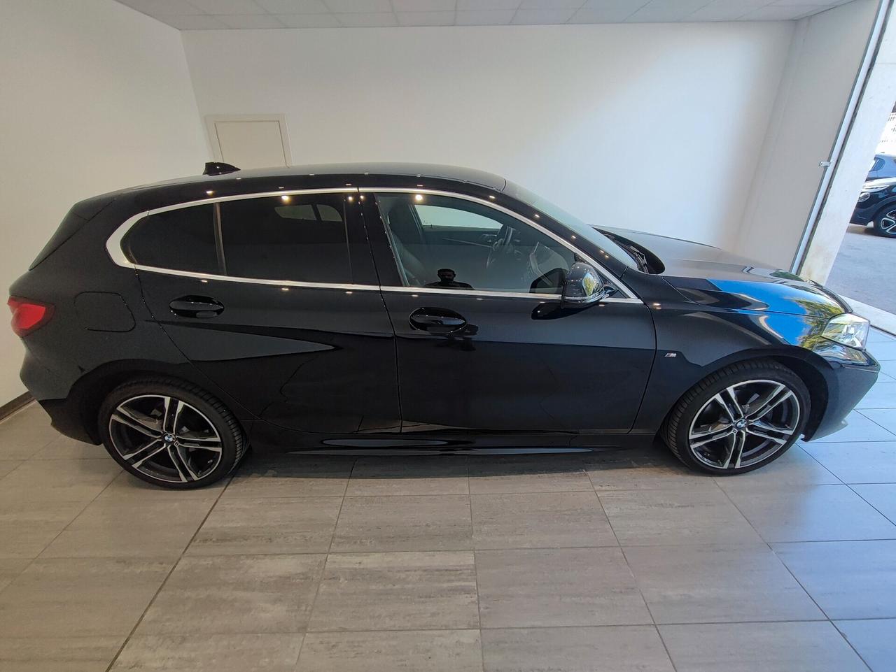 Bmw 118 118d 5p. Msport