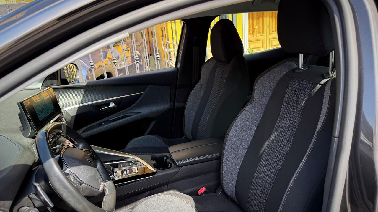 Peugeot 3008 1.5 Hdi EAT8 Business - 2021