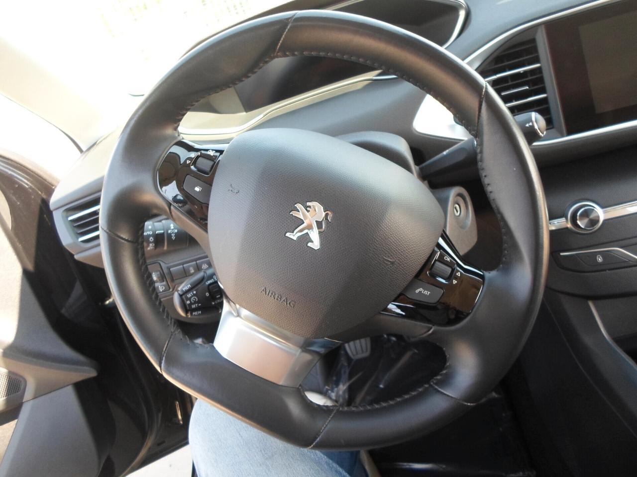Peugeot 308 BlueHDi 130 S&S SW GT