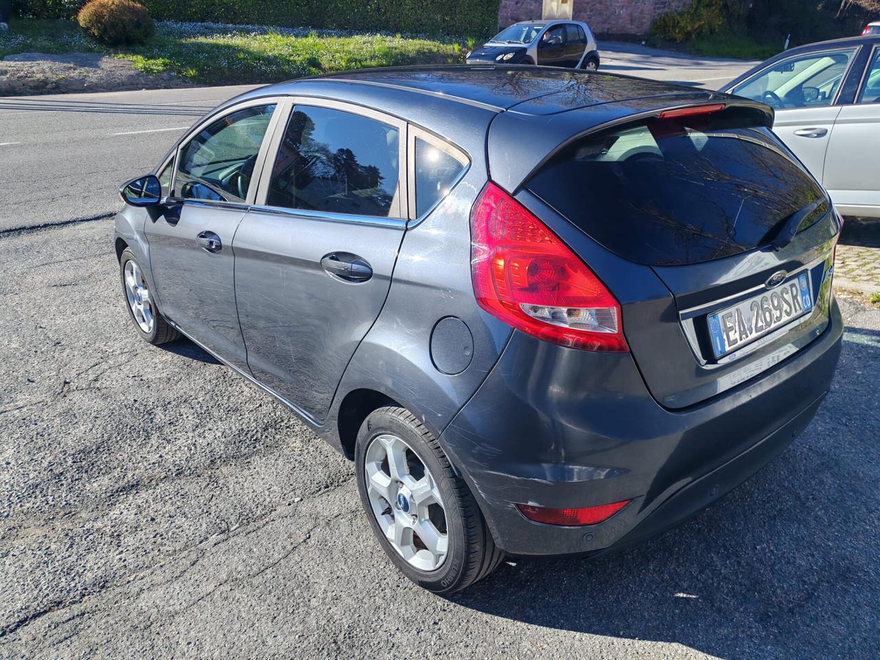 Ford Fiesta 1.2 82 CV 5 porte Titanium