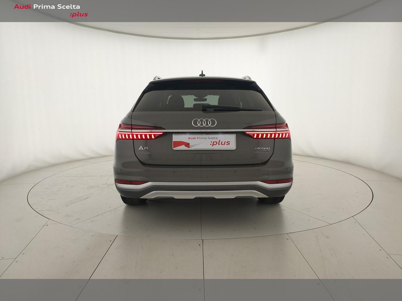 40 2.0 TDI Business Advanced quattro S tronic