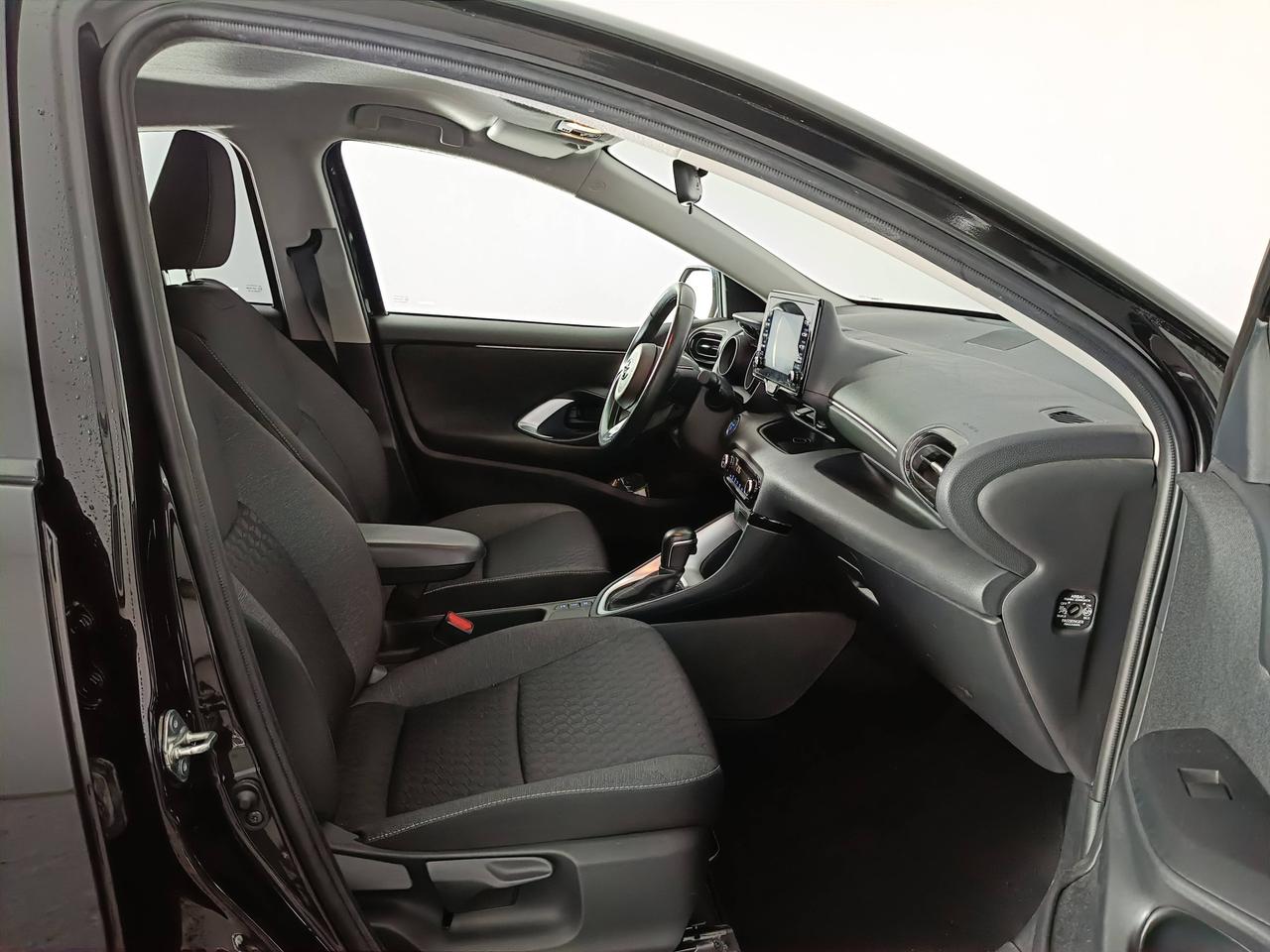 TOYOTA Yaris IV 2020 - Yaris 1.5h Trend