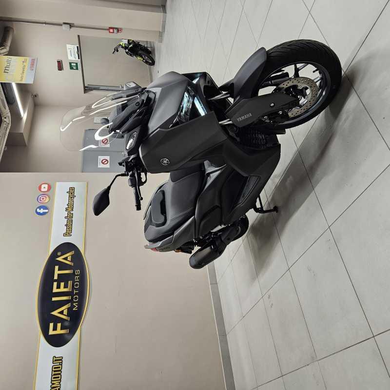 Yamaha X-Max 300 - 2026