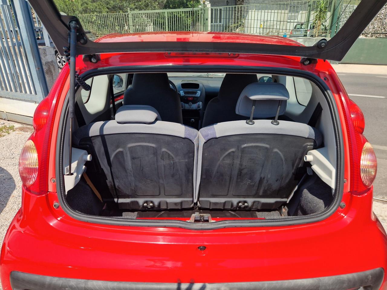 Peugeot 107 1.0 68CV 3p. Sweet Years-2008