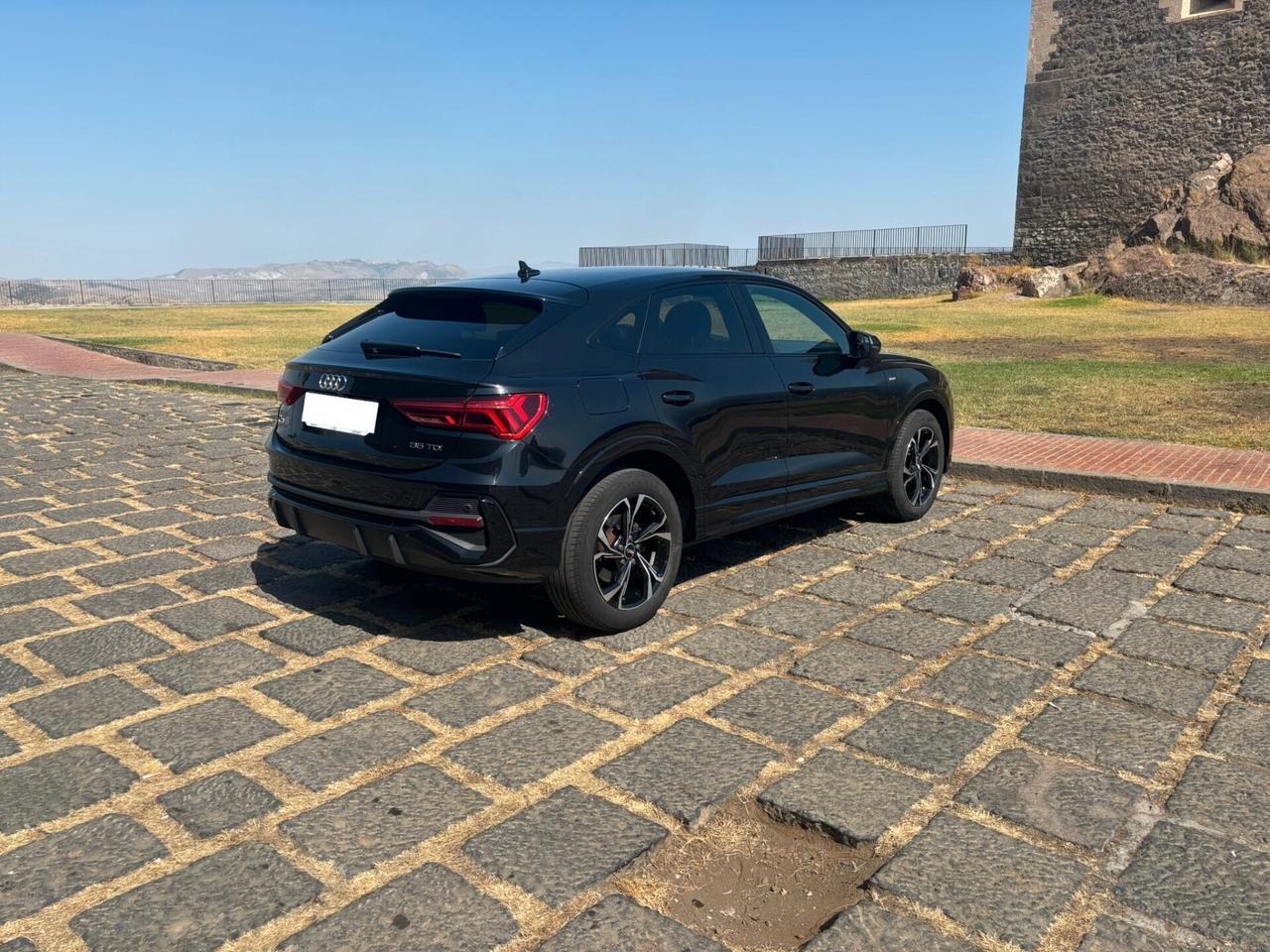 Audi Q3 Sportback 35 TDI S line