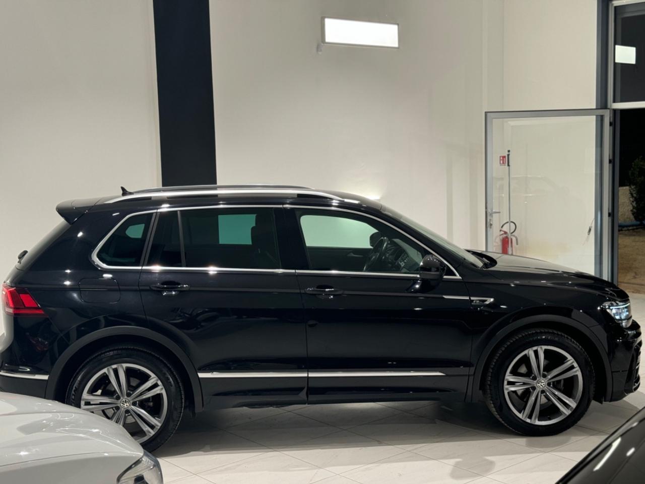 VOLKSWAGEN TIGUAN 2.0 TDI R LINE DSG