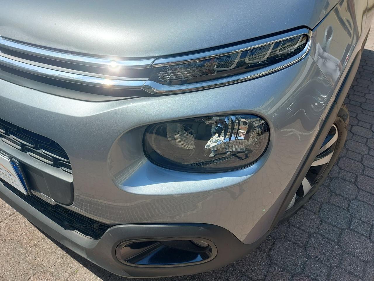 Citroen C3 Shine 1.2 PureTech 82
