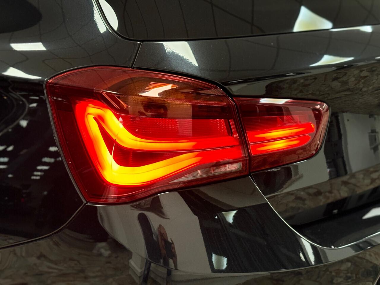 Bmw 118 118d 5p. Msport