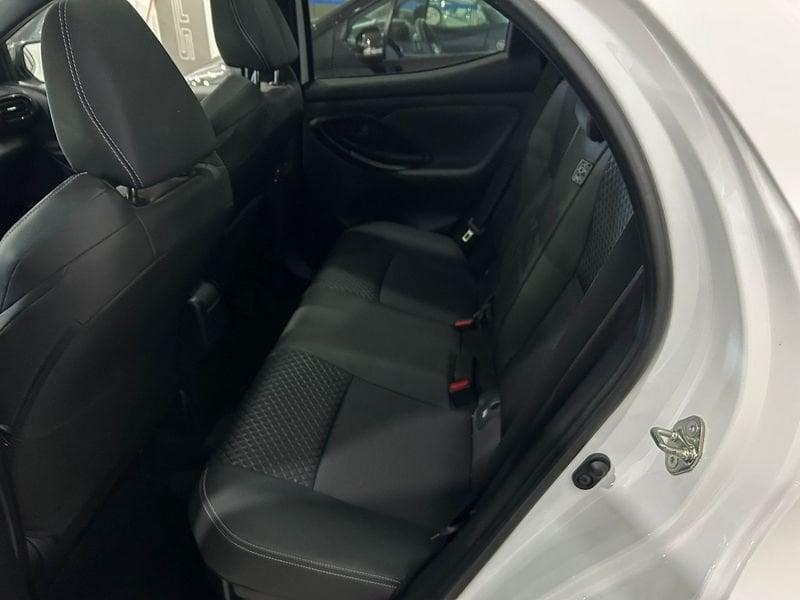 Toyota Yaris Hybrid Lounge MY21