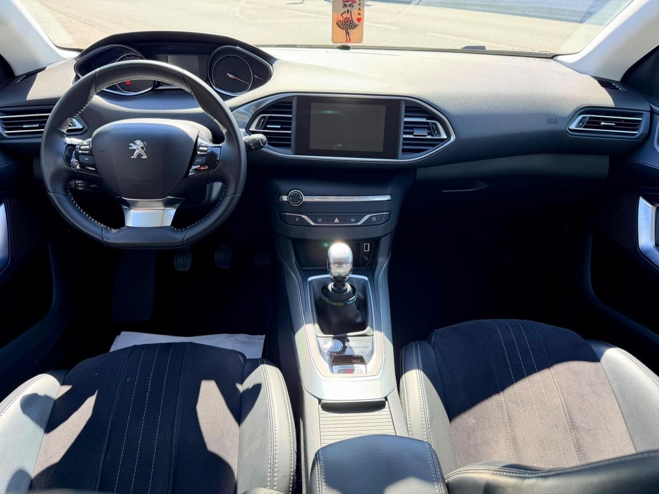 Peugeot 308 BlueHDi 120 S&S EAT6 GT Line