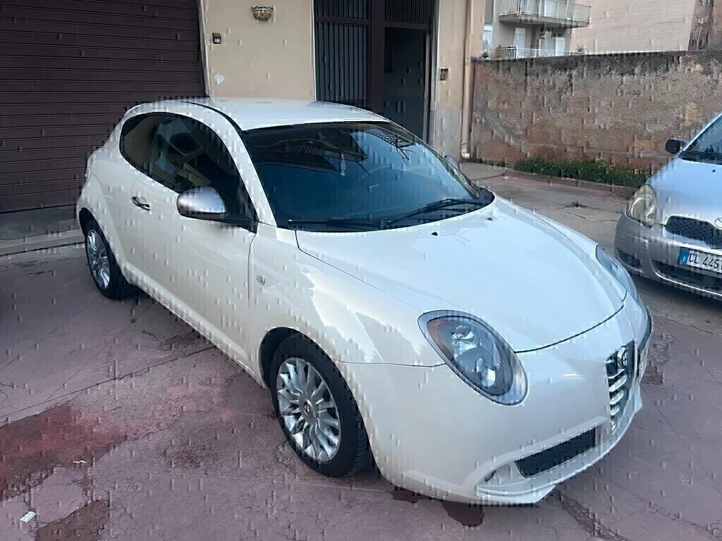 Alfa Romeo MiTo 1.3 JTDm 85 CV Distinctive 2015