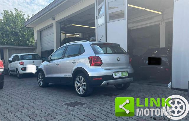 VOLKSWAGEN Polo Cross 1.4 TDI DSG BlueMotion Technology NEOPATENTATI