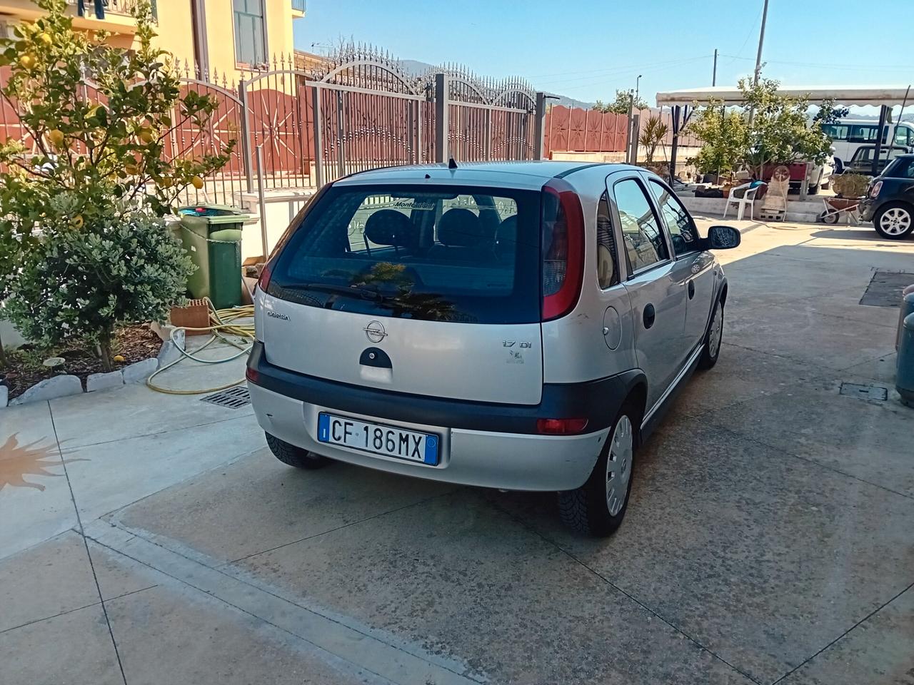 Opel Corsa 1.7 16V DTI cat 5 porte Club