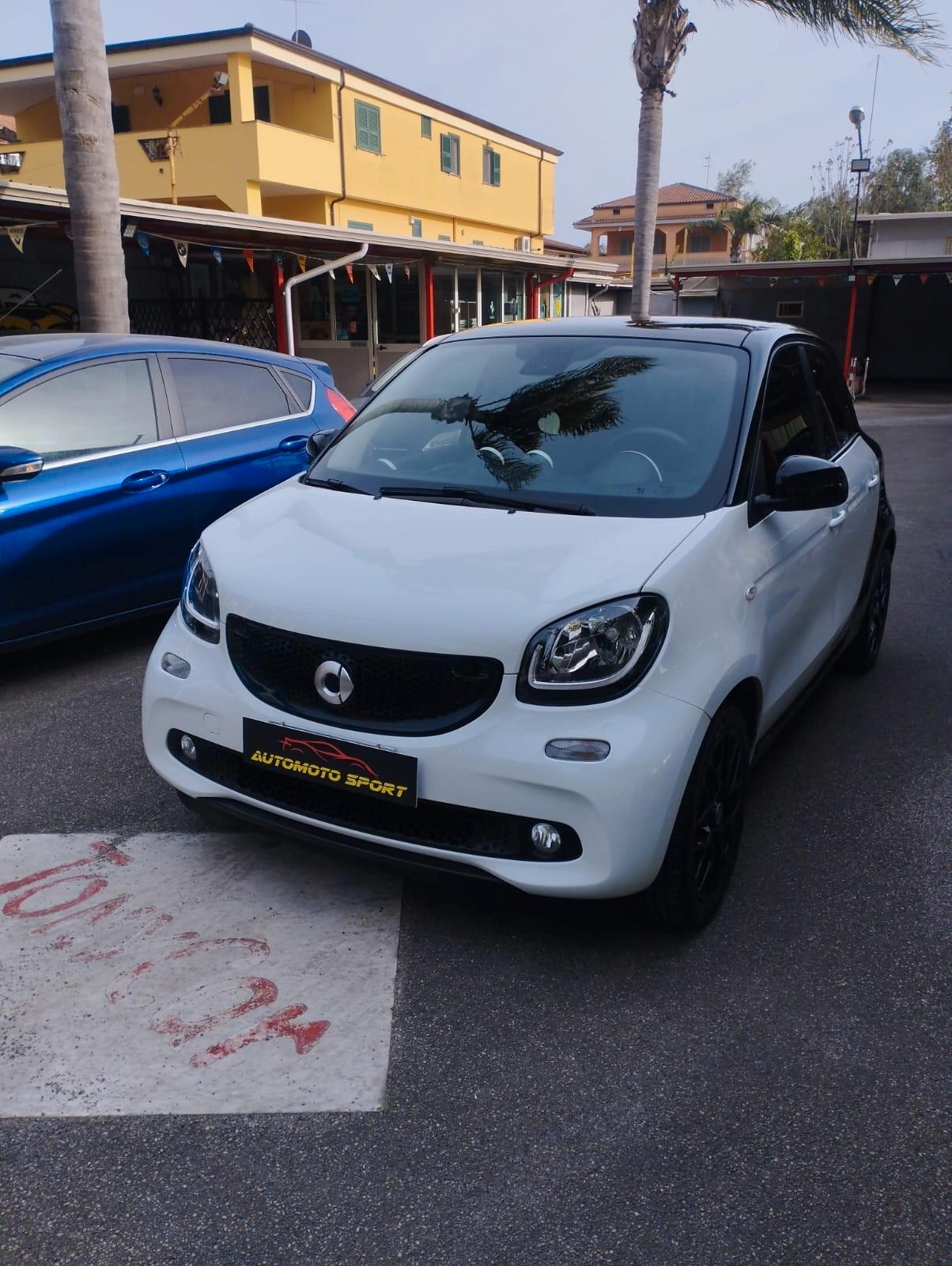 Smart ForFour 60 1.0 Black Passion