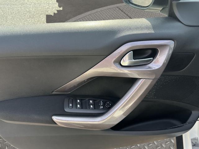 PEUGEOT 2008 1° serie 1.2 VTi 82CV Active