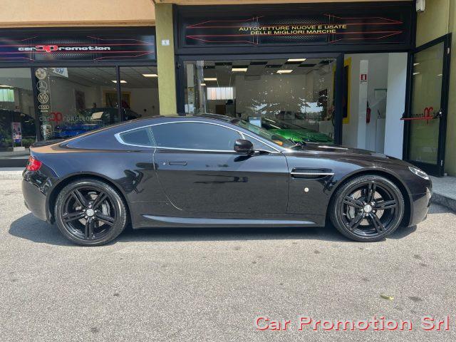 ASTON MARTIN V8 Vantage Coupé Sportshift