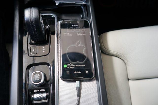 VOLVO XC60 B4 AWD Geartronic Inscription Ufficiale Certificat