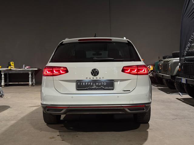 VOLKSWAGEN Passat Alltrack 2.0 TDI 200 CV 4MOTION DSG *IVA ESPOSTA*