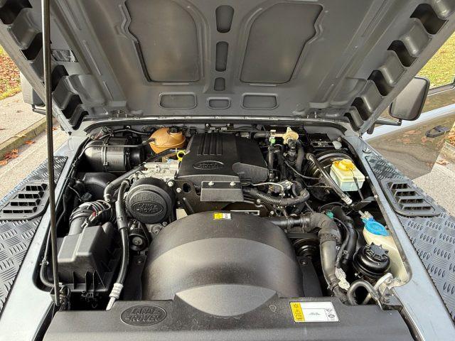 LAND ROVER Defender 90 2.2 SE TD4 Station Wagon UNICO PROPRIETARIO