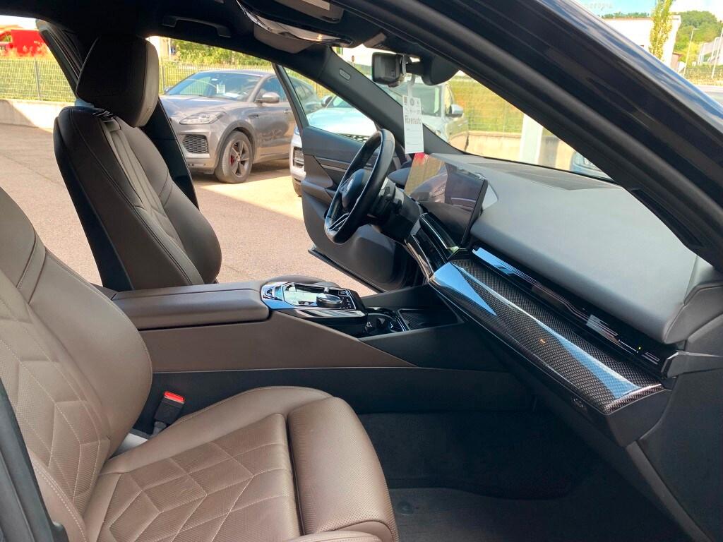 BMW S. 5(G60/61/90/99) 520d 48V sDrive Touring ...