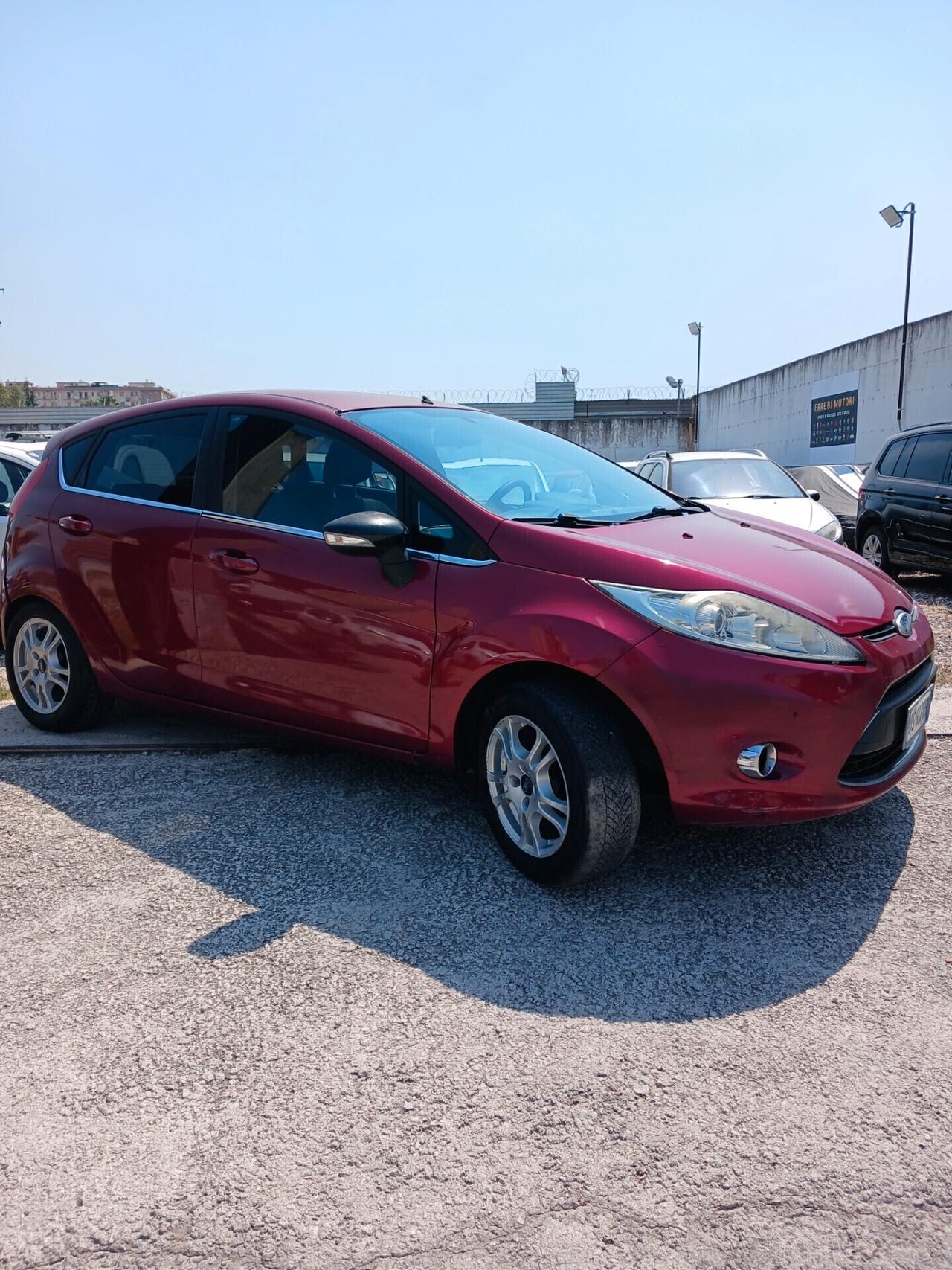Ford Fiesta 1.4 TDCi 5p. Titanium