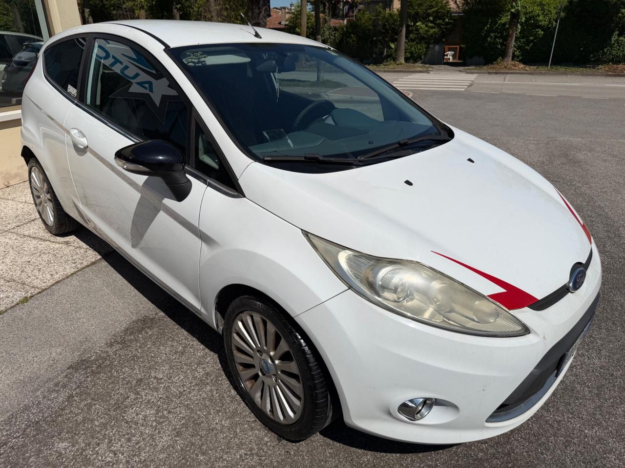 Ford Fiesta BENZINA / GPL OK NEO